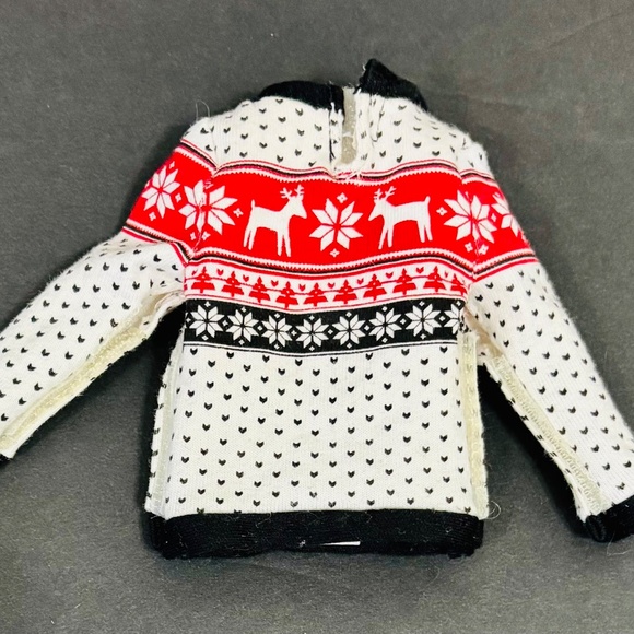 The Elf On The Shelf Claus Couture Collection Christmas Sweater 2014 - Picture 4 of 5